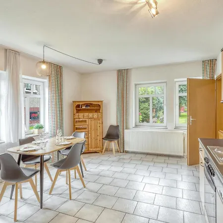 2 Bedroom Stunning In Rankwitz Ot